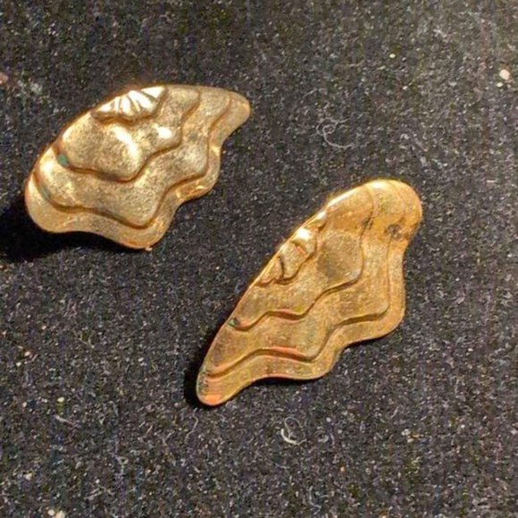 Vintage 1980s Avon Enchanted Wings Butterfly Fairy Wings Gold Tone Pierced - Picture 6 of 6